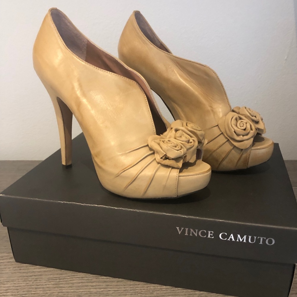Vince Camuto toffee leather platform bootie